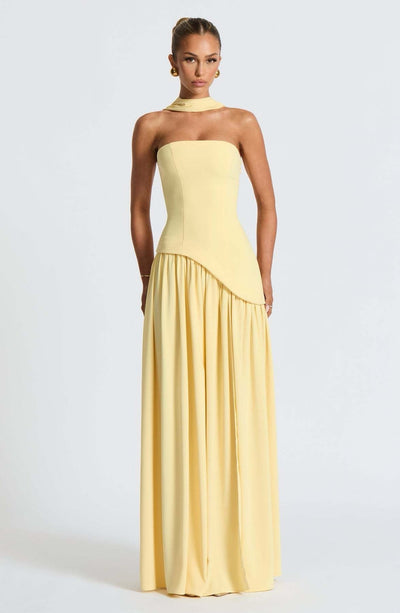 Sainte | Elegant Maxi Dress